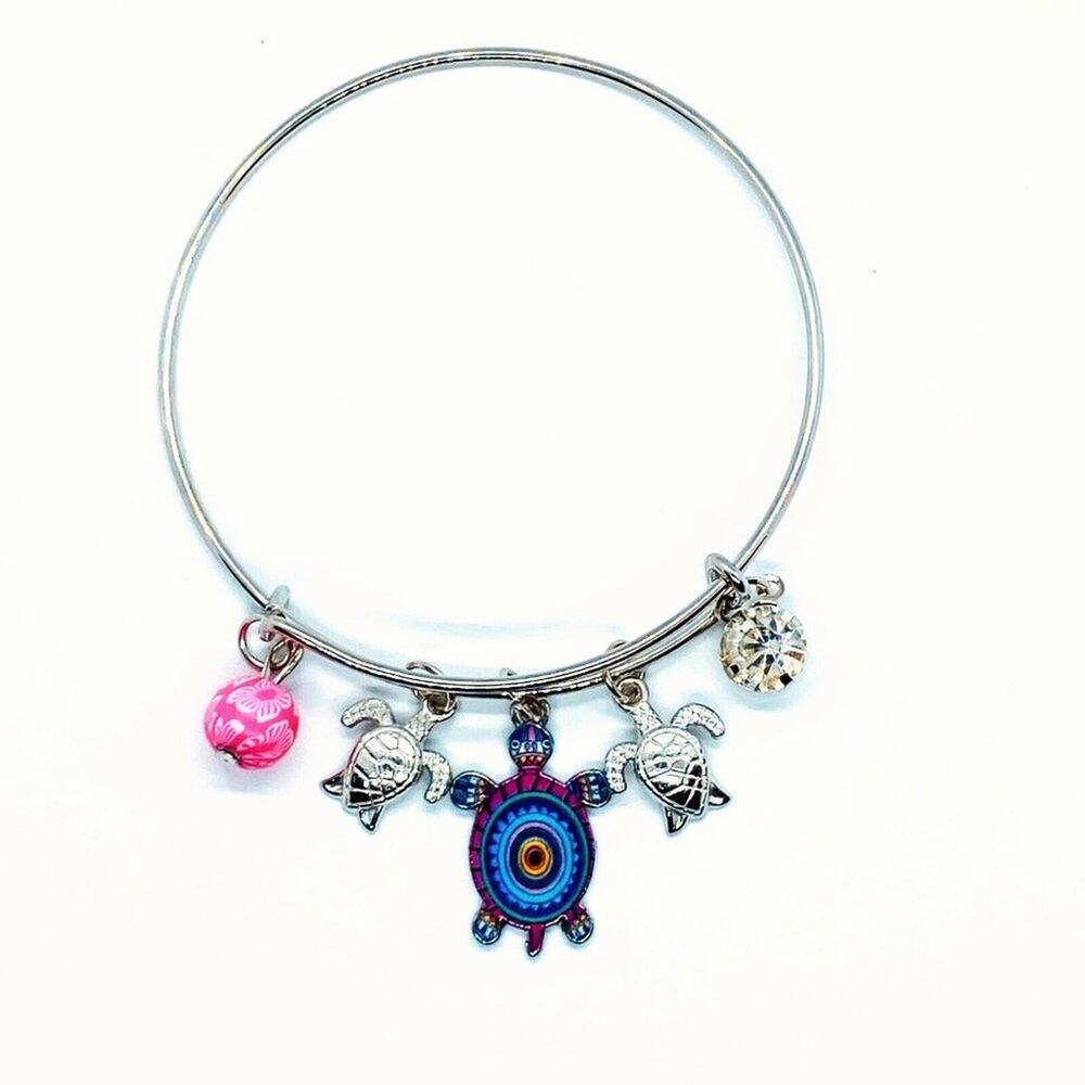 Beaded Sea Turtle Charm Colorful Bangle Bracelet